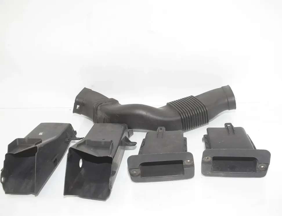 BMW 5 Series F10/F11 (2009-2017) Air Intake Tube 8513454,7200798,7200797,7185167,7185168,13718513454,51747200798,51747200797,51757185167,51757185168 34843583