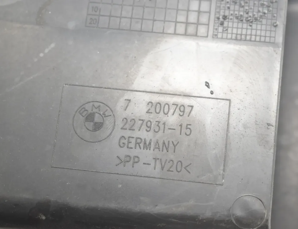 BMW 5 Series F10/F11 (2009-2017) Air Intake Tube 8513454,7200798,7200797,7185167,7185168,13718513454,51747200798,51747200797,51757185167,51757185168 34843583