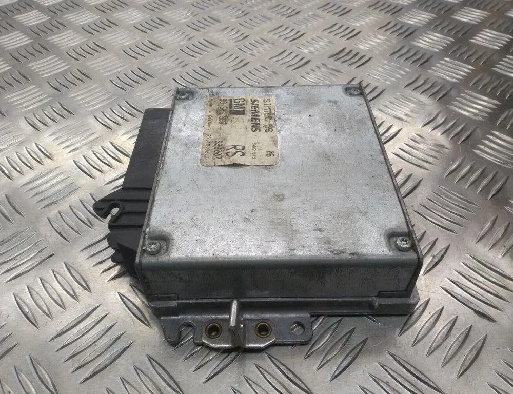 OPEL Vectra A (1988-1995) Engine Control Unit ECU 90506365 31429599
