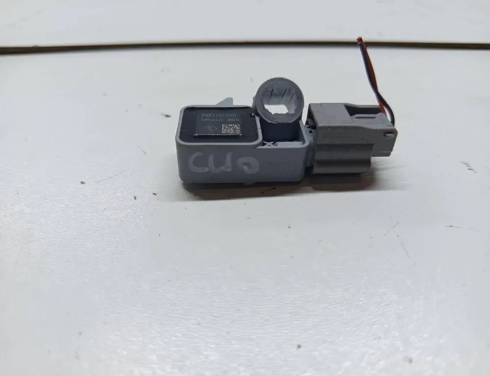 RENAULT Clio 4 generation (2012-2020) Crash Impact Sensor 988326121R 35608555