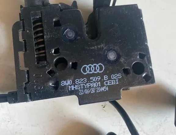 AUDI A6 C7/4G (2010-2020) Bonnet Lock 8U0823509B 35600846