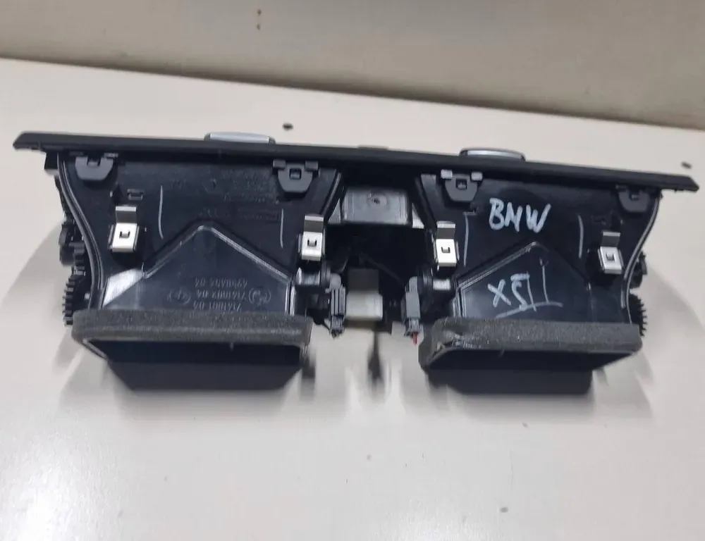 BMW X5 E70 (2006-2013) Вентиляционные отверстия центральной консоли 01177941,7161802,7161801,6958654 34013205