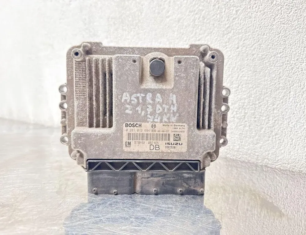 OPEL Astra H (2004-2014) Engine Control Unit ECU 55560810,0281012694,8980135190 34544194