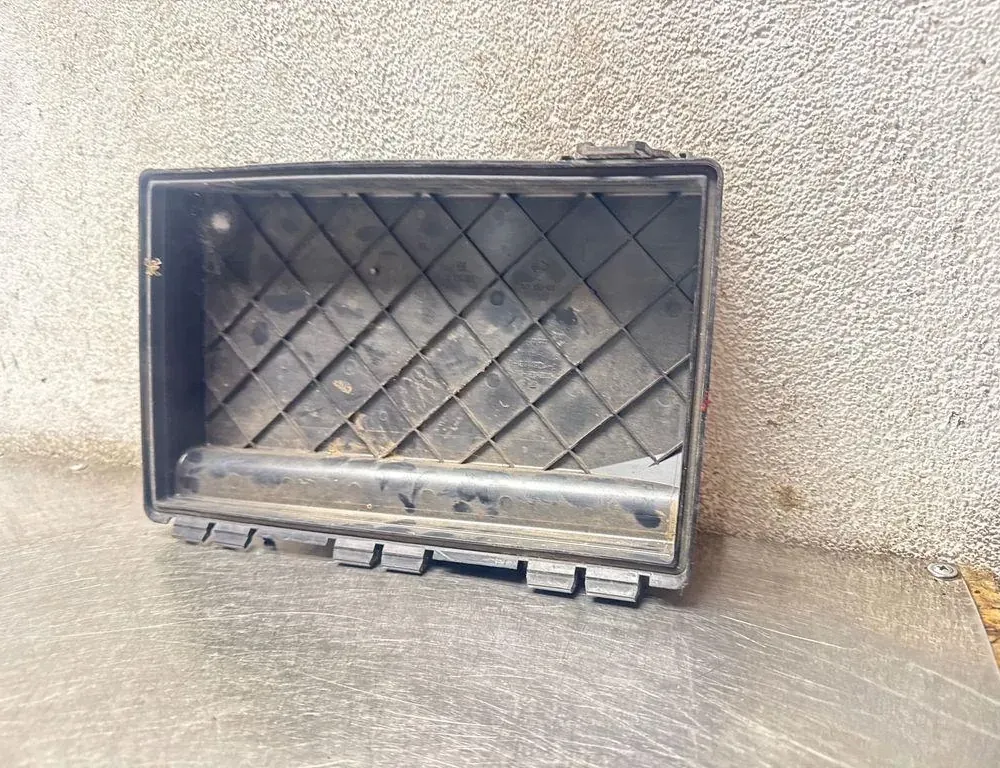 OPEL Astra H (2004-2014) Fuse Box Cover 13125865 34477799