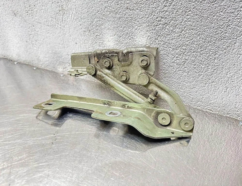 OPEL Astra J (2009-2020) Front Left Bonnet Hinge 20879202 34473140