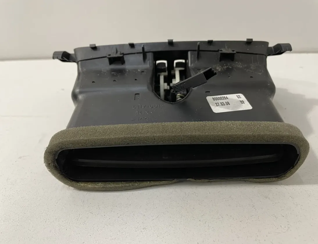 BMW 3 Series E90/E91/E92/E93 (2004-2013) Вентиляционные отверстия центральной консоли 7129556 13973646