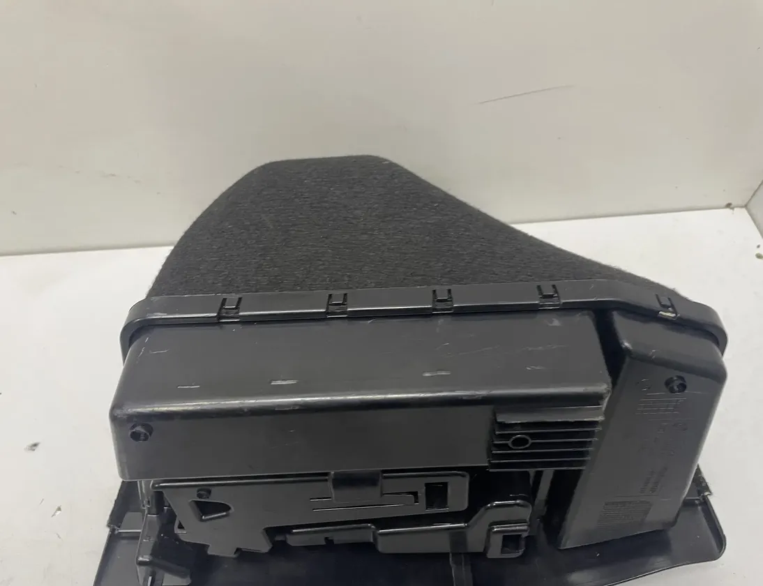 BMW 3 Series F30/F31 (2011-2020) Right Side Trunk Trim 7308699 15277682