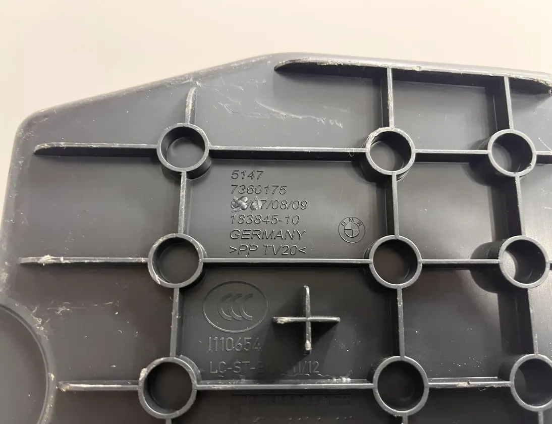 BMW 7 Series G11/G12 (2015-2023) Glove Box 7360175 21909461