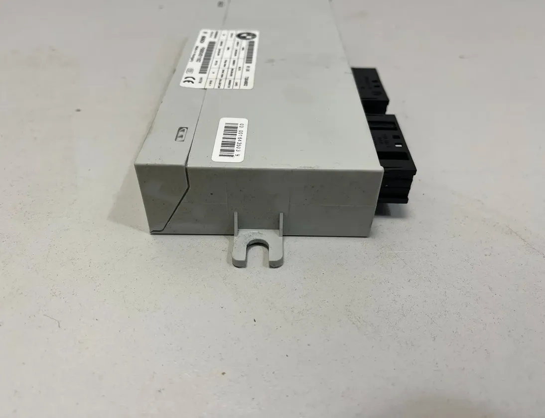 BMW 5 Series F10/F11 (2009-2017) Блок управления крышки багажника 7365901,7333939,7327888,7317513,7266666,7276758,7304902 30475865