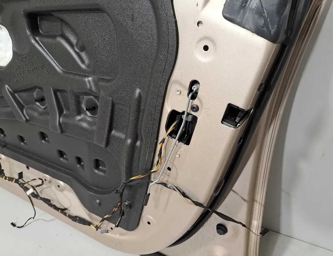 BMW 5 Series Gran Turismo F07 (2010-2017) Front Right Door 9631838,7197910,7197920,7207008,7206440 32752465