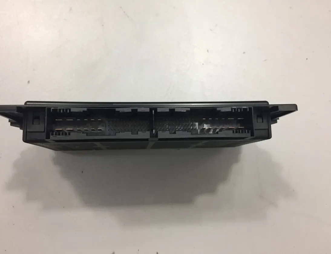 BMW 3 Series E90/E91/E92/E93 (2004-2013) Headlight Control Unit 9128183 3925842