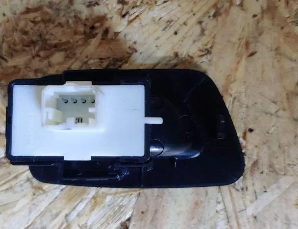 JEEP Compass 2 generation (2017-2023) Front Left Door Window Switch 34667994