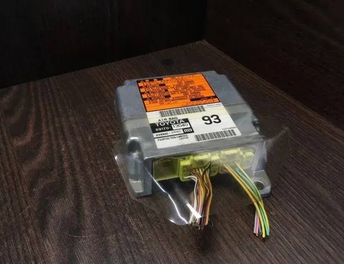 TOYOTA Corolla Verso 1 generation (2001-2009) SRS Control Unit 8917013040,2310002440 27331884