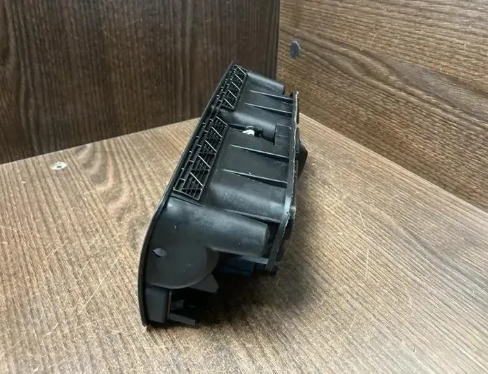 VOLKSWAGEN Golf 4 generation (1997-2006) Center console air vents 1J0953235J,1J0819728C 27335300
