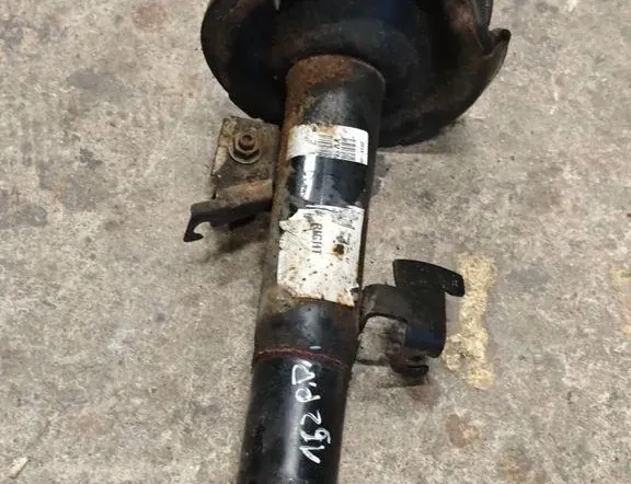 VOLVO V40 Cross Country 1 generation (2012-2020) Front Right Shock Absorber 34043425