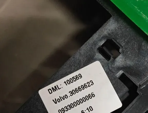 VOLVO XC60 1 generation (2008-2017) Interior Rear View Mirror 30669623 34041955