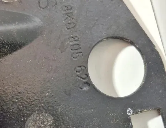 AUDI A5 8T (2007-2016) Другие части внутренние двигателя 8K0805629 34075103