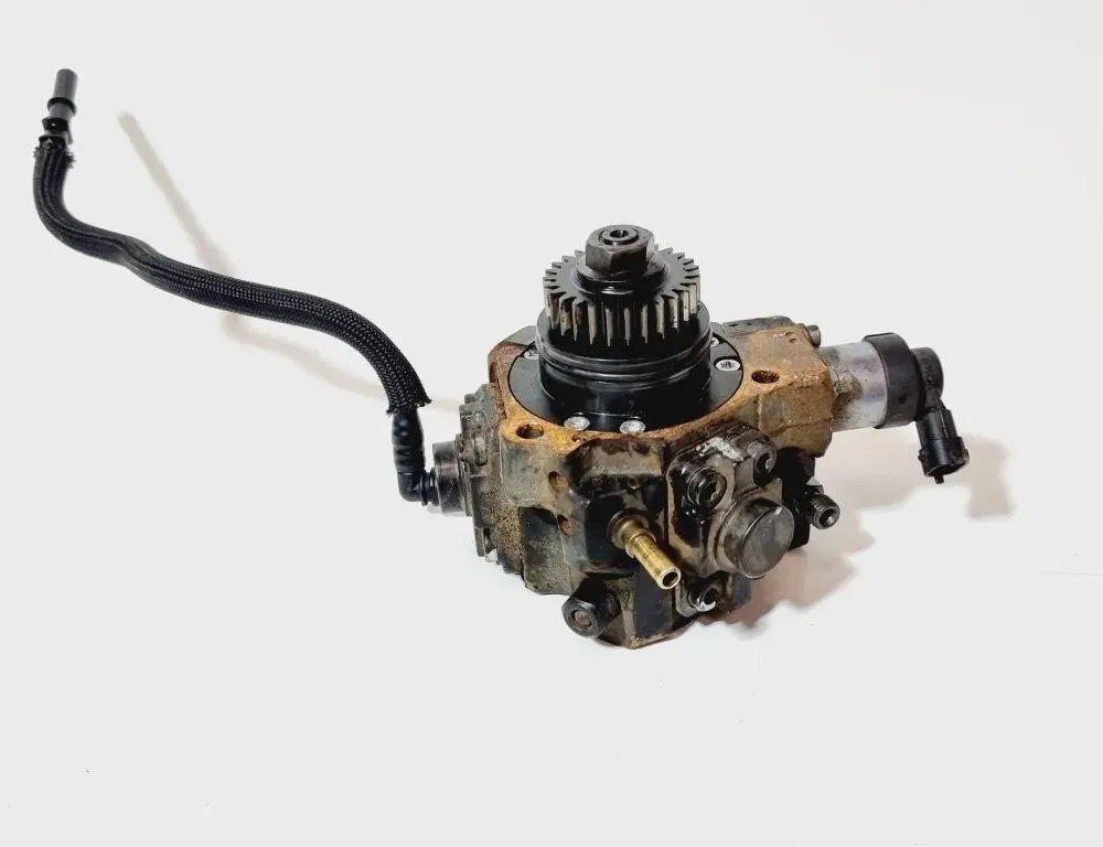 NISSAN X-Trail T32 (2013-2022) Топливный насос 044501404,HMLGT8980R,167008960,167008960R 34048697