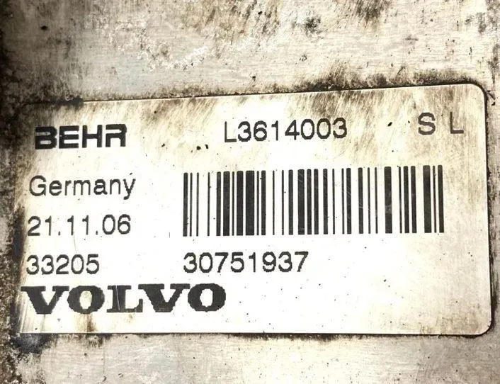 VOLVO S80 2 generation (2006-2020) Oil Cooler L3614003,30751937 24722731