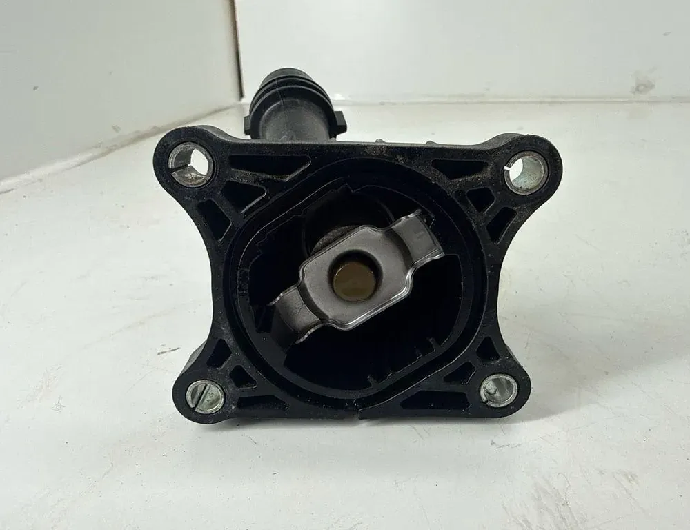 VOLVO S60 2 generation (2010-2020) Thermostat 31686560 34509198