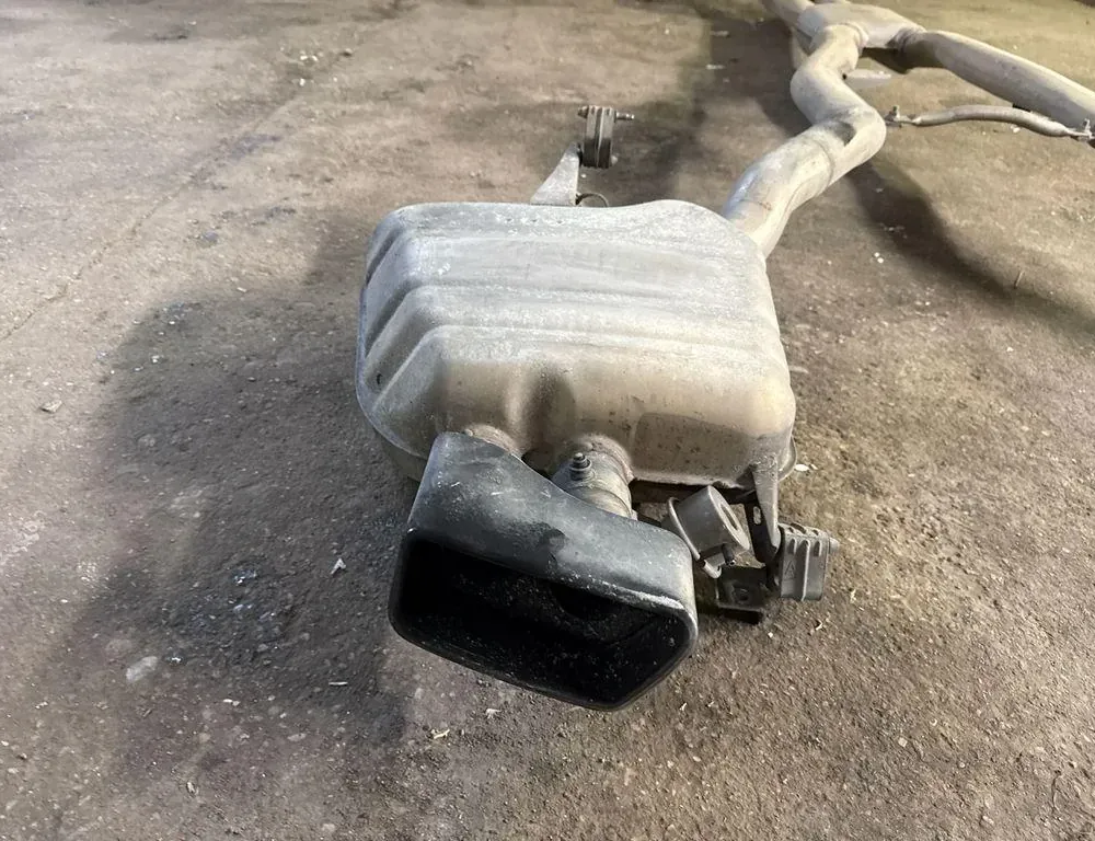 BMW M6 F06/F12/F13 (2012-2018) Exhaust 90587203 34823420