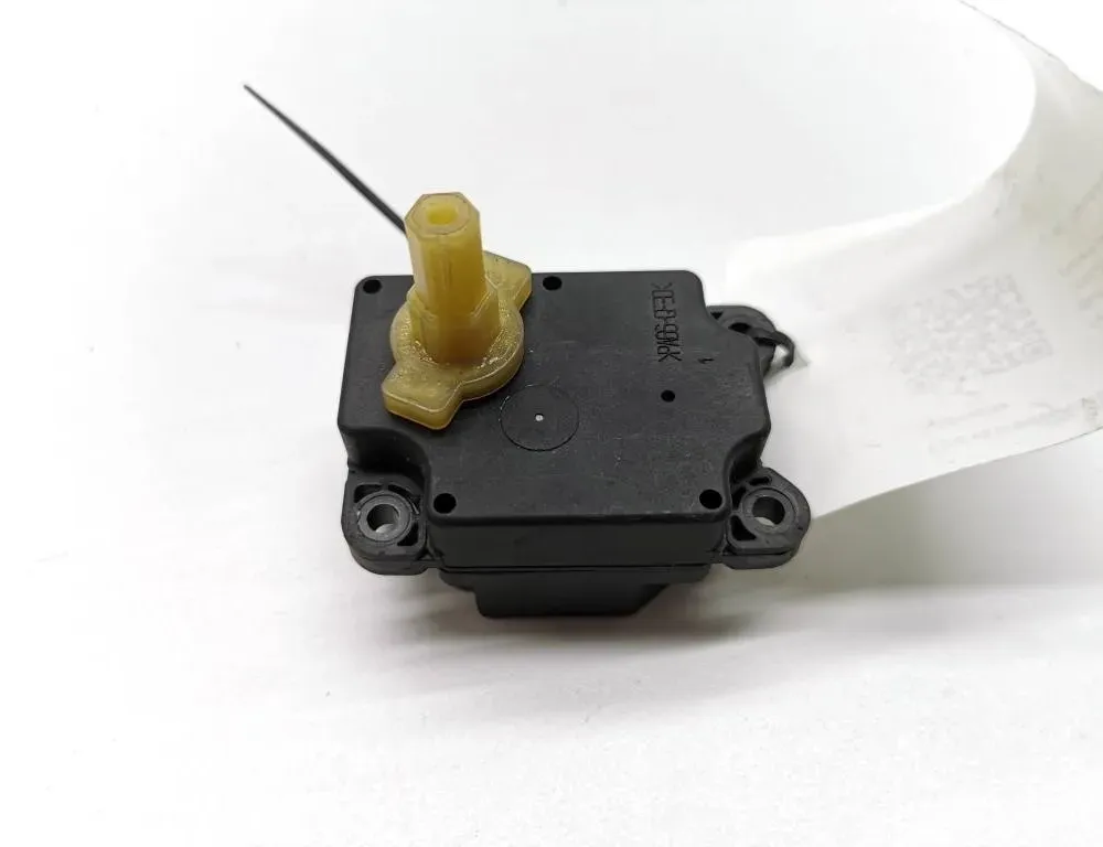 VOLVO S60 2 generation (2010-2020) Клапаны управления внутренним подогревом 6G9N19E616 21184373