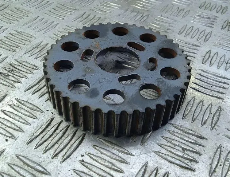 VOLKSWAGEN Crafter 1 generation (2006-2016) Впускной шкив 03L109111 31160240