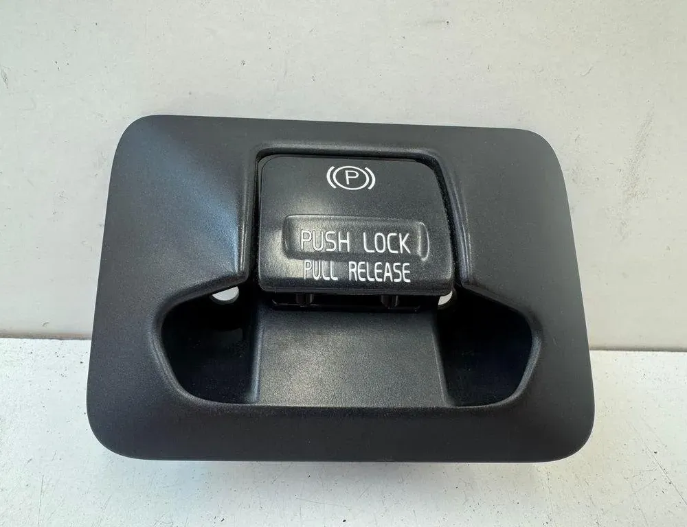VOLVO S60 2 generation (2010-2020) Кнопка ручного тормоза 31334637 31160775