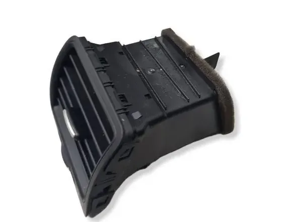 VOLKSWAGEN Gol G4 (2005-2010) Front Left Grill 1K0819703,1K0819709,1355D300490 35840122
