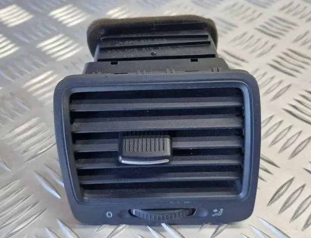 VOLKSWAGEN Golf 8 generation (2019-2023) Dashboard Air Vents 1K0819709 31119814