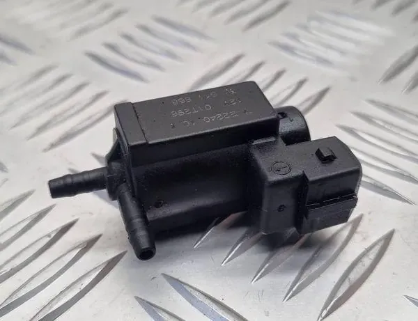 VOLVO V70 2 generation (2000-2008) Solenoid Valve 72224010,30611668,01T296 34580397