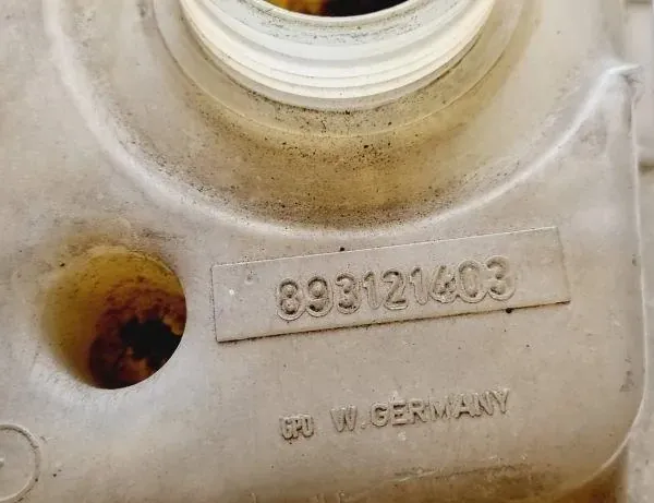 AUDI 80 B3 (1986-1992) Расширительный бак 893121403 34582471