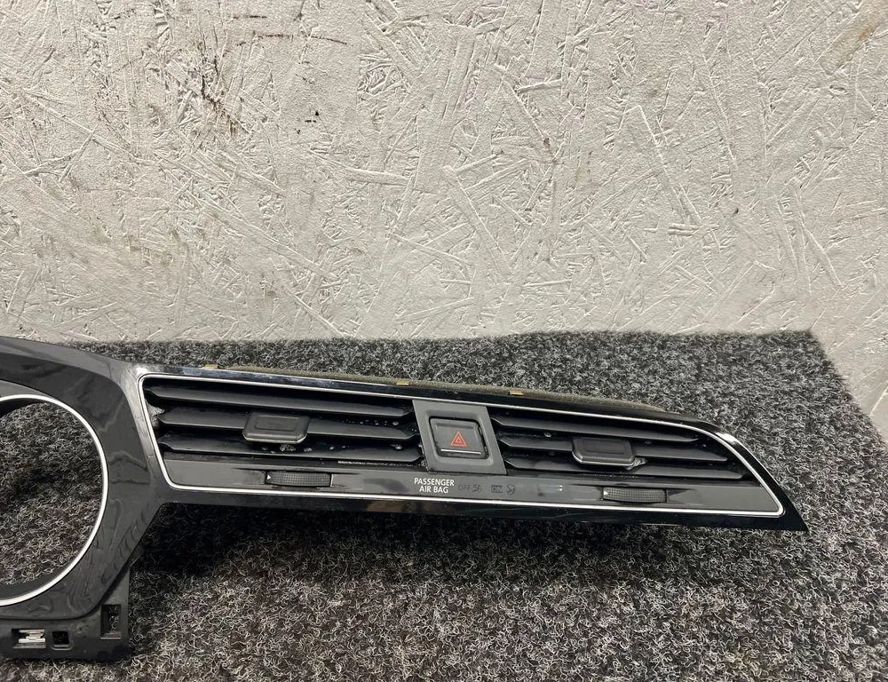 VOLKSWAGEN Touran 3 generation (2015-2023) Instrument Cluster Speedometer Trim 5TA919069 34050667