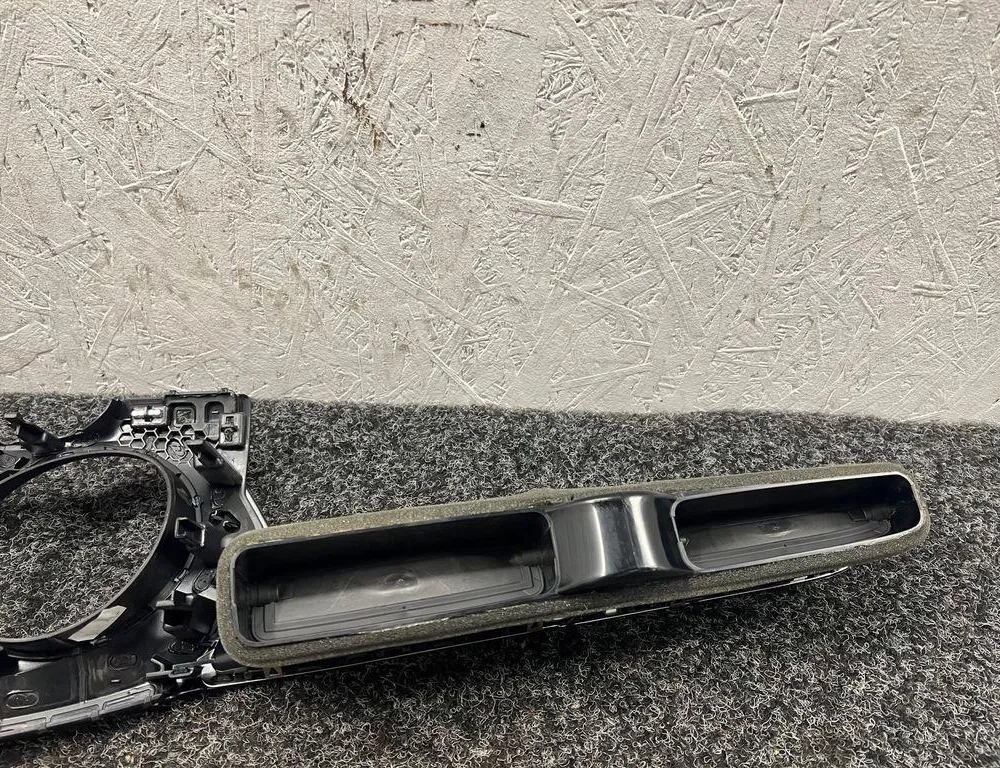 VOLKSWAGEN Touran 3 generation (2015-2023) Instrument Cluster Speedometer Trim 5TA919069 34050667