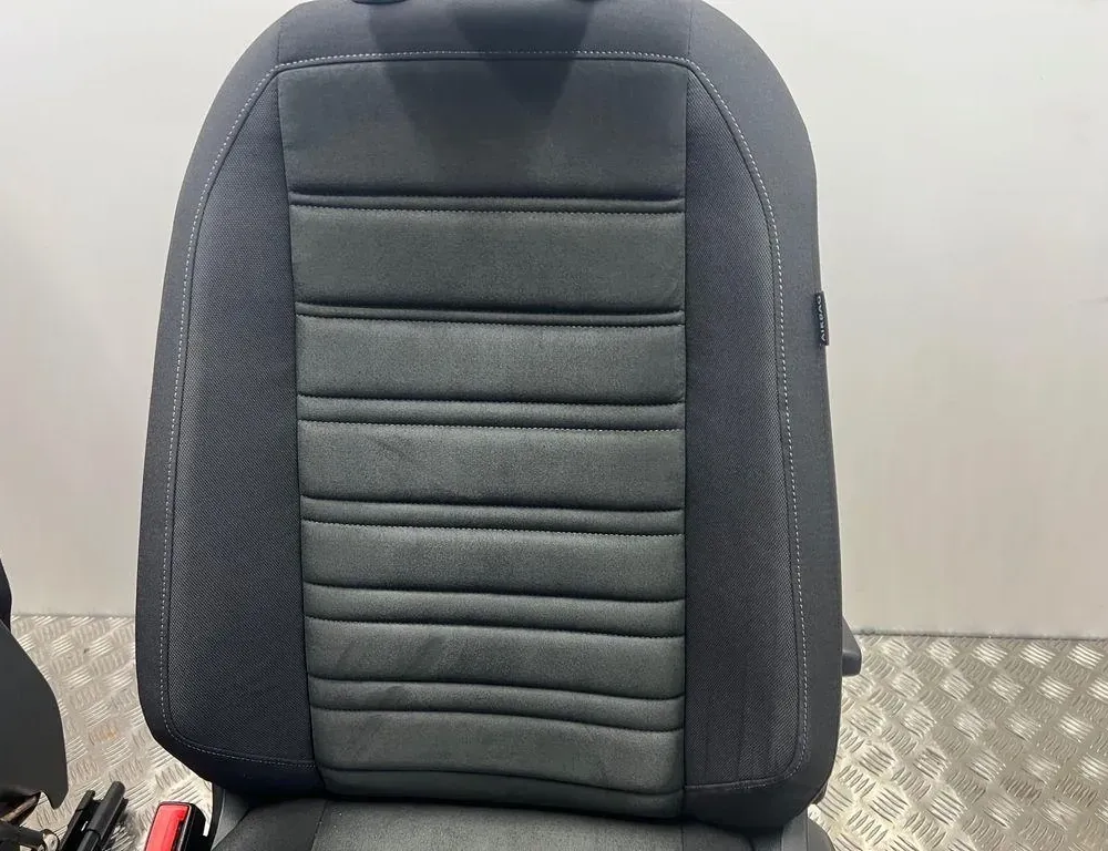 VOLKSWAGEN Touran 3 generation (2015-2023) Interior Seats W/ Door Cards Kit 34051940