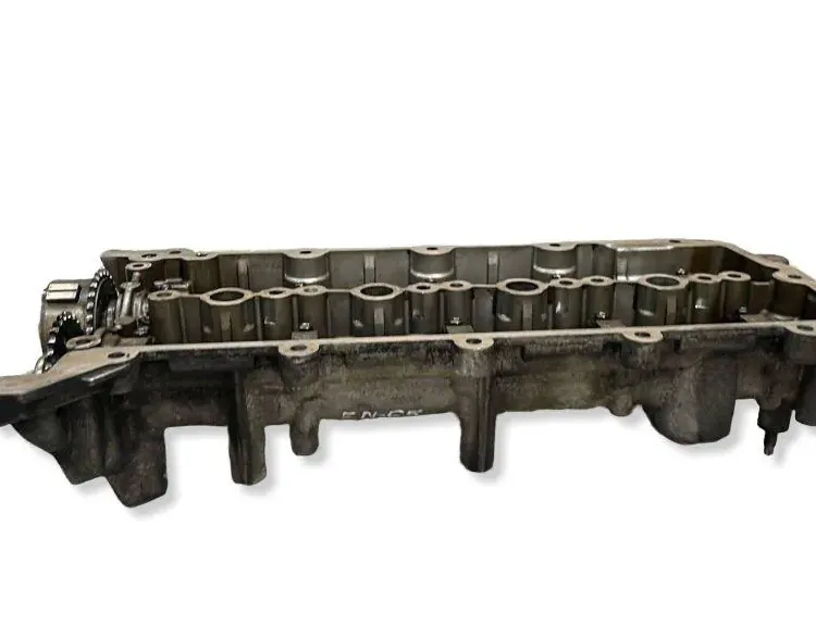 LAND ROVER Discovery Sport 1 generation (2014-2024) Valve Cover G4D36J011BB,G4D36J011 36039058