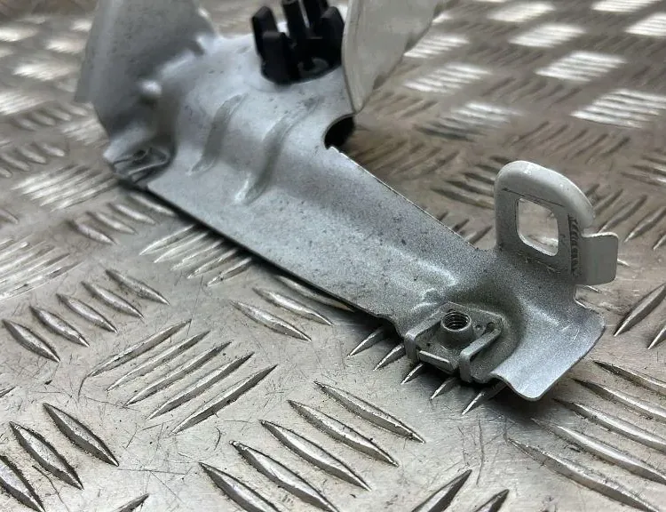 BMW X3 F25 (2010-2017) Front Left Fender Holder 757061 36025851