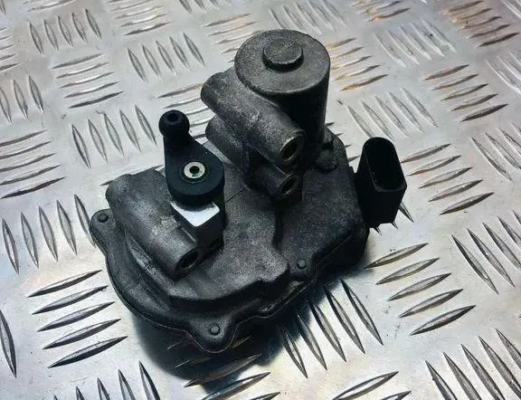 AUDI A8 D3/4E (2002-2010) Air flap motor 059129086D 31810160