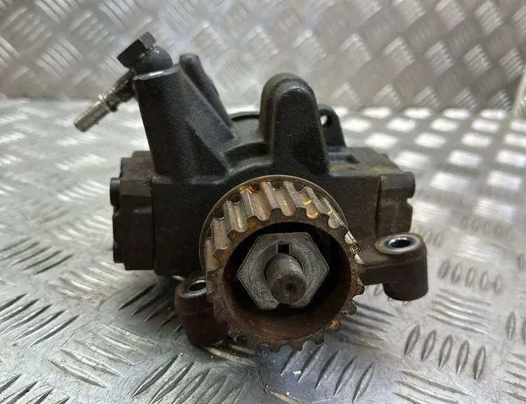 RENAULT Kadjar 1 generation (2015-2024) Fuel Pump 167003669R 31835809