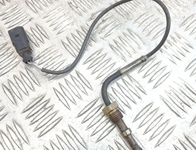 VOLKSWAGEN Phaeton 1 generation (2002-2016) Exhaust gas temperature sensor 059906088A 29468289