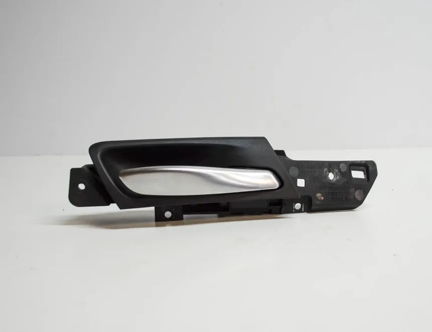 BMW X5 E70 (2006-2013) Кронштейн ручки задней правой двери 7137298 10043855