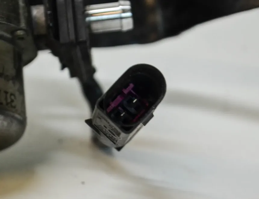 AUDI A5 8T (2007-2016) Vacuum Pump 8E0927317H 13526236