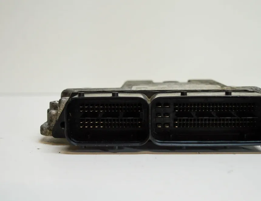 SKODA Superb 2 generation (2008-2015) Engine Control Unit ECU 03L906018JB 13560548