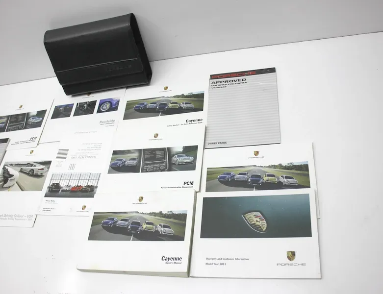 PORSCHE Cayenne 958 (2010-2018) Книга обслуживания 34354982