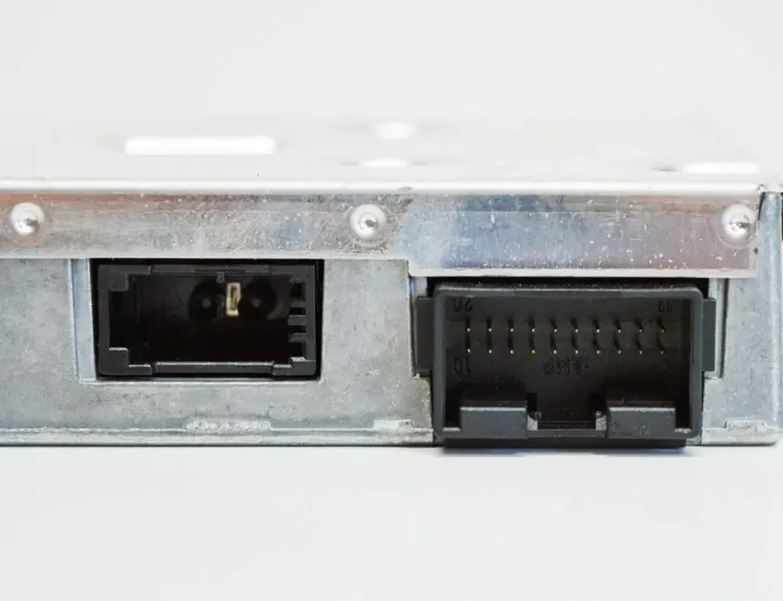 AUDI A6 C6/4F (2004-2011) Other Control Units 4E0035729 2655788