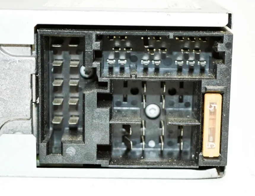 AUDI A4 B7/8E (2004-2008) Navigation Control Unit 4B0919887E 2728029