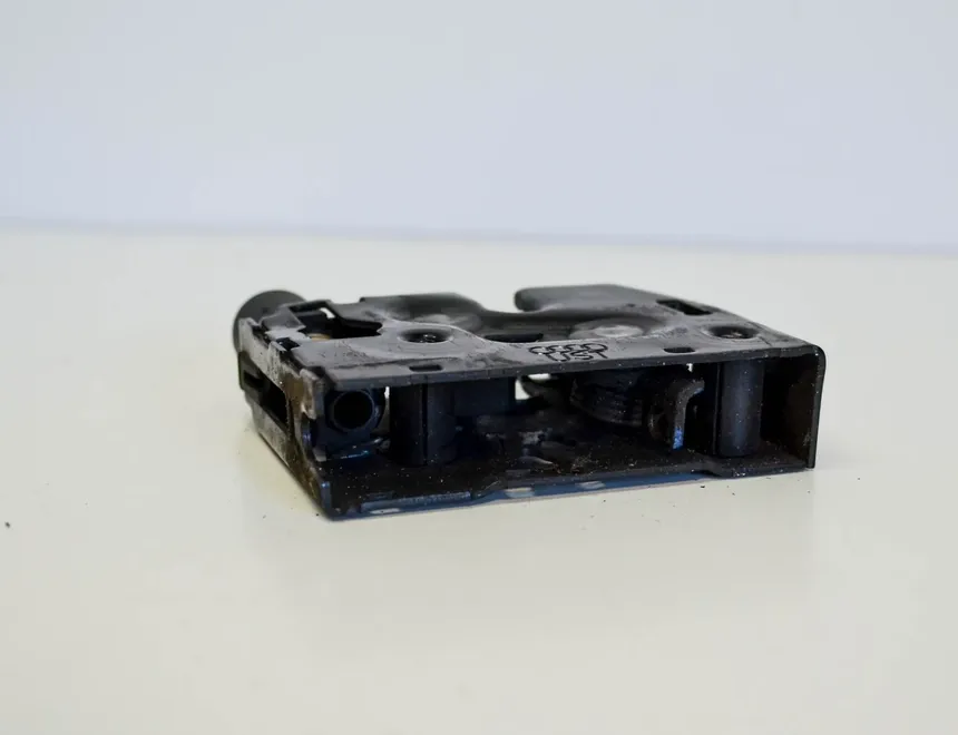 AUDI A7 C7/4G (2010-2020) Bonnet Lock 4G0823509C 3566746