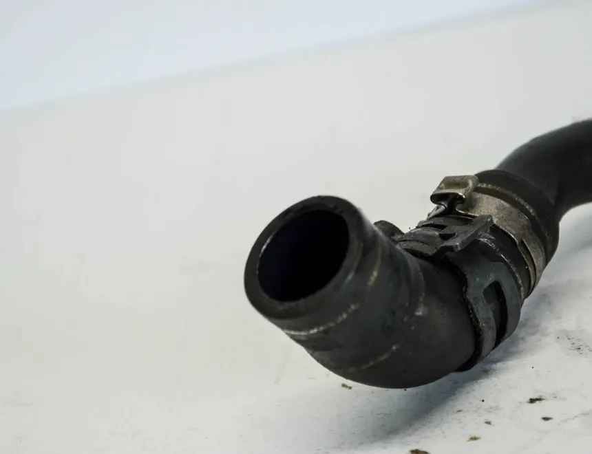 AUDI A6 C6/4F (2004-2011) Другие шланги 3680647