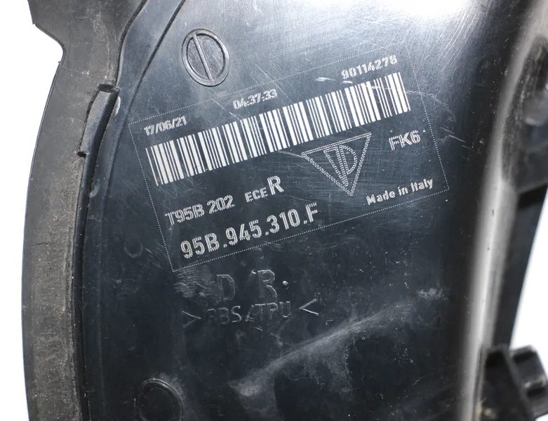 PORSCHE Macan 1 generation (2013-2023) Облицовка заднего правого фонаря 95B945309F,95B945310F 34354537