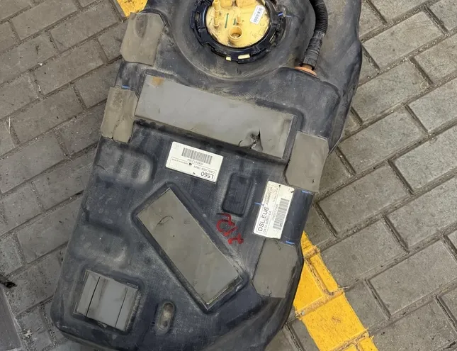 LAND ROVER Discovery Sport 1 generation (2014-2024) Fuel Tank GK729K007EA,GK72-9H307-EB 28103463